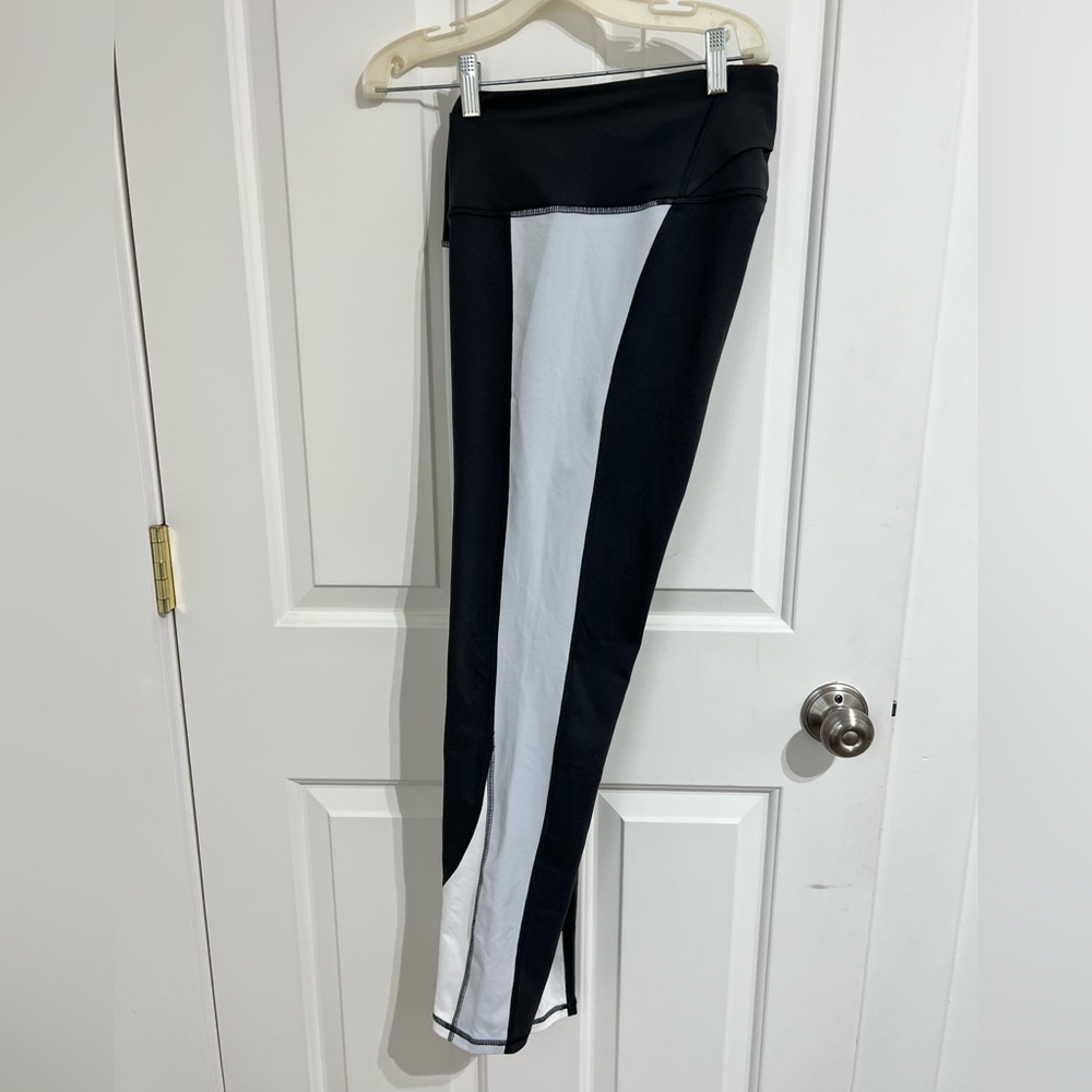 Women’s Under Armour leggings